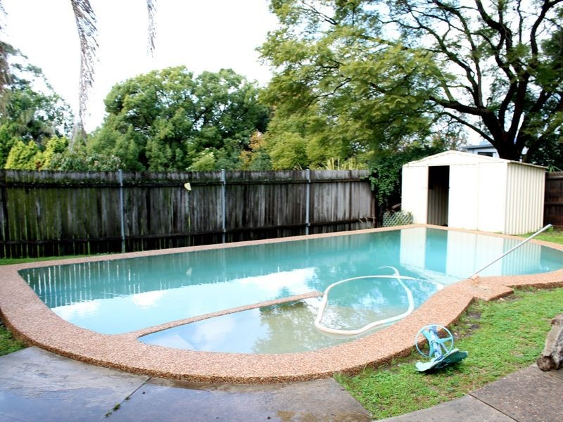 8 Adderton Road, Telopea NSW 2117