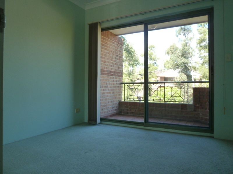 9-11 Priddle Street, Westmead NSW 2145