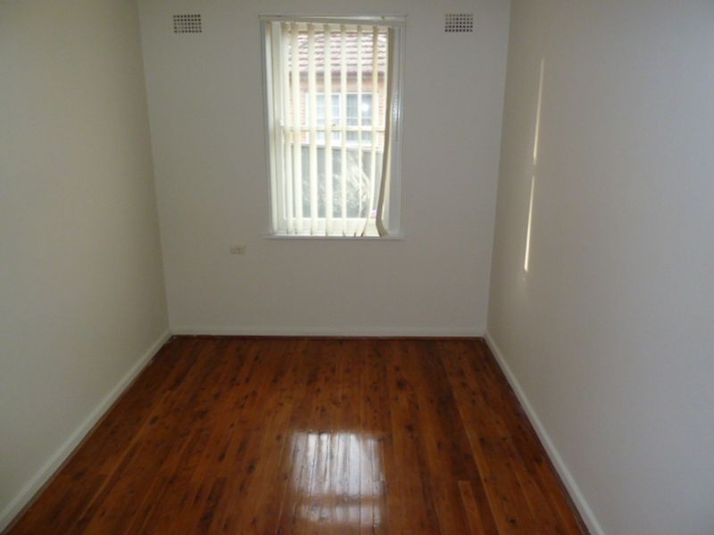 12A Macarthur Crescent, Westmead NSW 2145