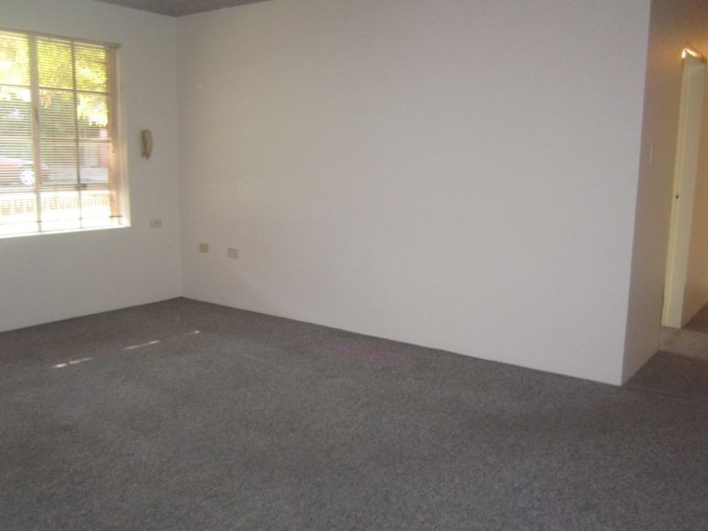 30 Queens Road, Westmead NSW 2145