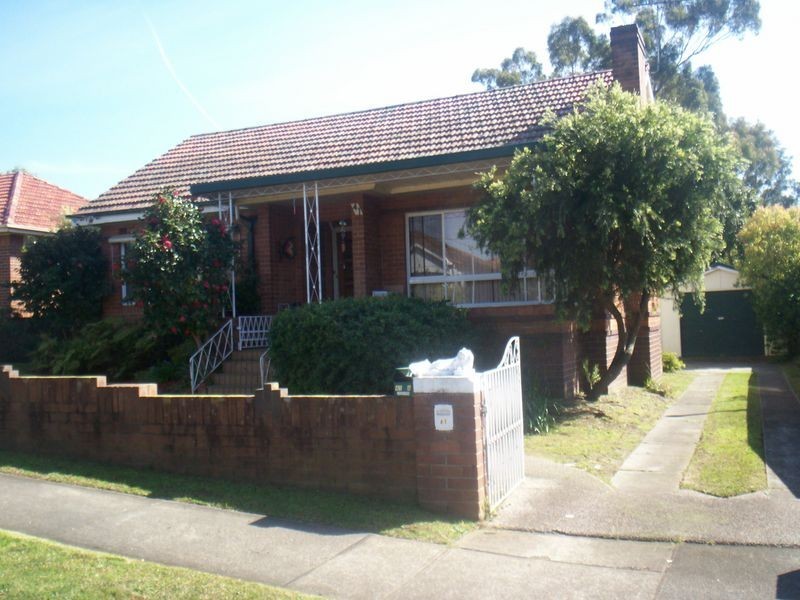 41 Austral Avenue, Westmead NSW 2145