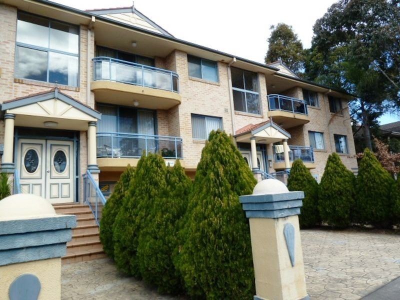 70 Stapleton Street, Pendle Hill NSW 2145