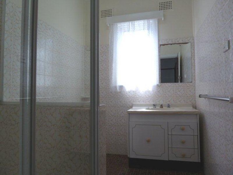 1 Una Street, Wentworthville NSW 2145