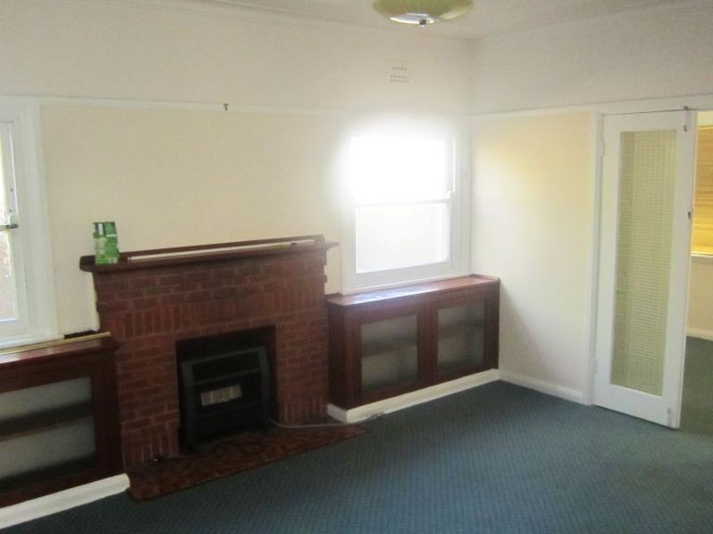 10 Cotswold Street, Westmead NSW 2145