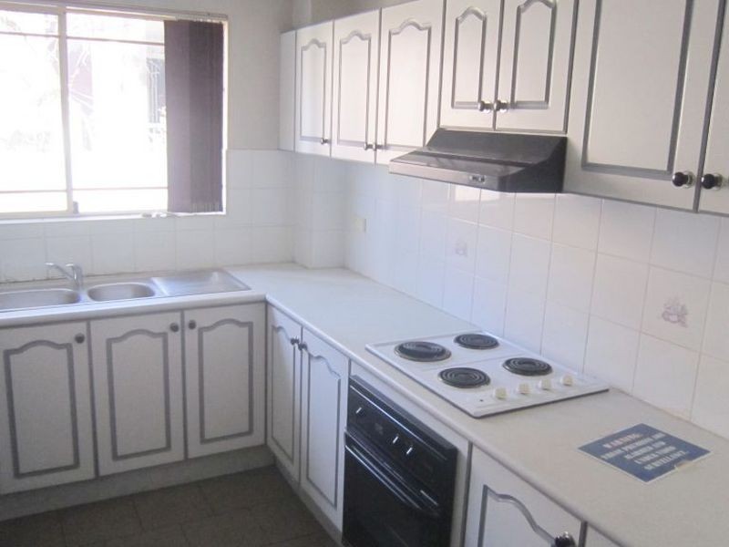 20 Bailey Street, Westmead NSW 2145