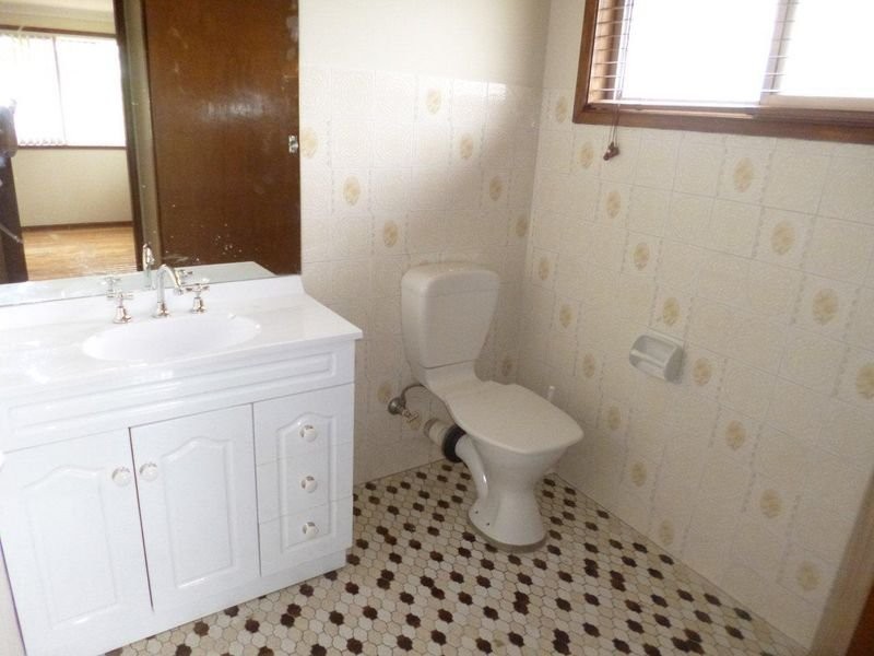 143 Bulli Road, Constitution Hill NSW 2145