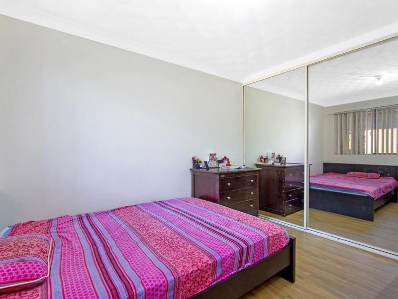 18-20 Queens Road, Westmead NSW 2145