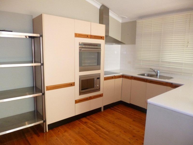 39 Anderson Road, Northmead NSW 2152