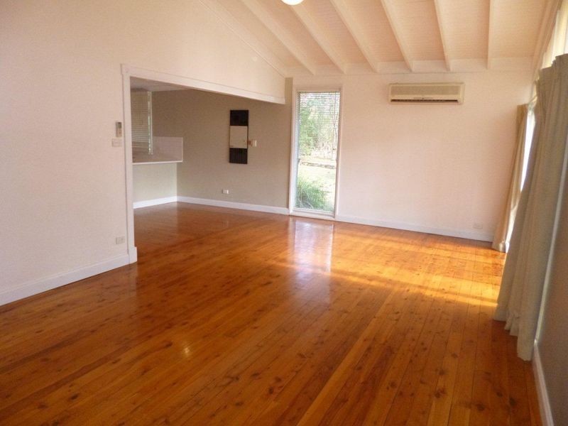 39 Anderson Road, Northmead NSW 2152