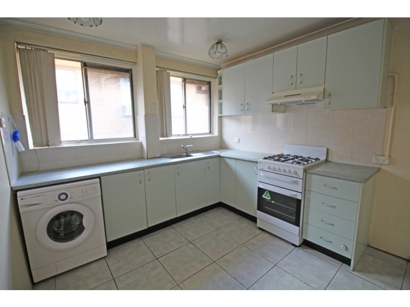 9/159 Hawkesbury Road, Westmead NSW 2145