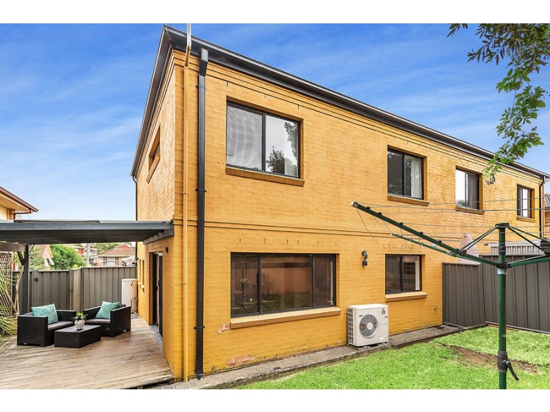 11 McCabe Street, Greystanes NSW 2145