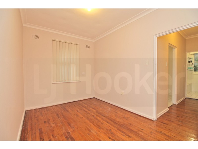 12A MacArthur Crescent, Westmead NSW 2145