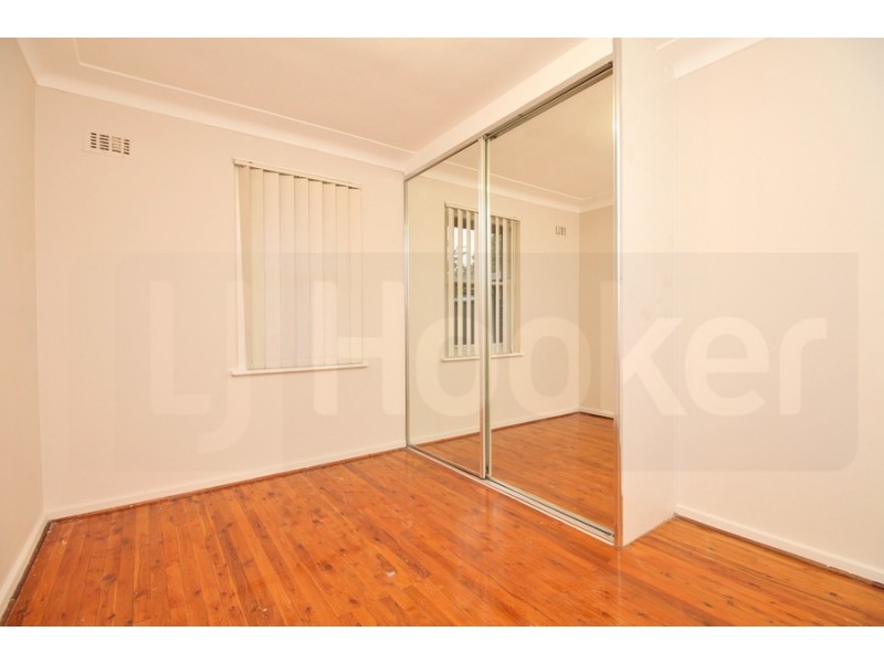 12A MacArthur Crescent, Westmead NSW 2145