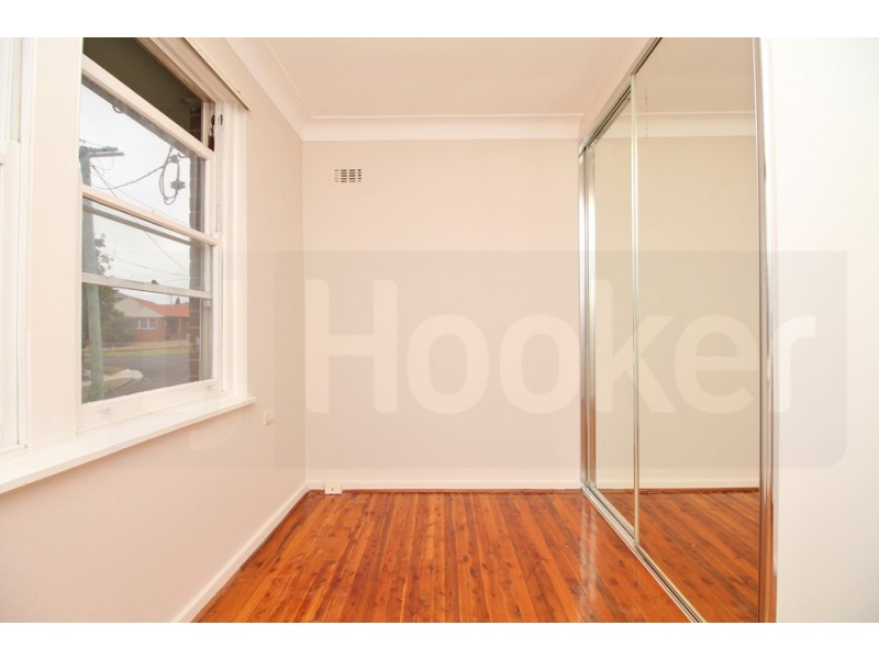 12A MacArthur Crescent, Westmead NSW 2145