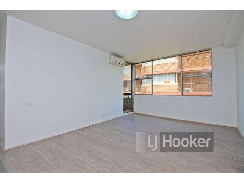 25/5 Good Street, Westmead NSW 2145