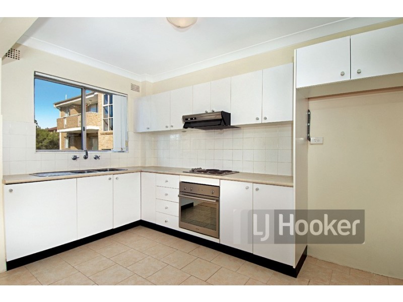 F5/10-12 Thomas Street, Parramatta NSW 2150