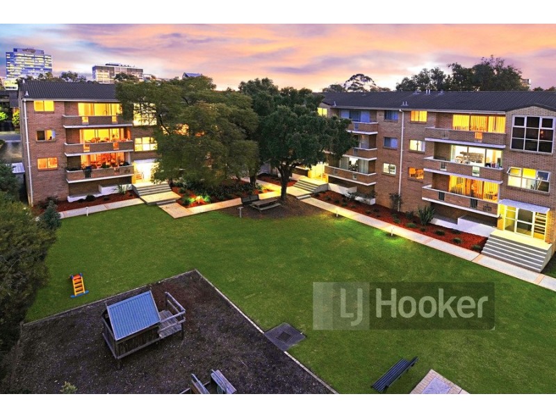 F5/10-12 Thomas Street, Parramatta NSW 2150