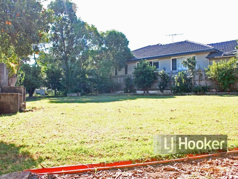 8 York Street, Oatlands NSW 2117