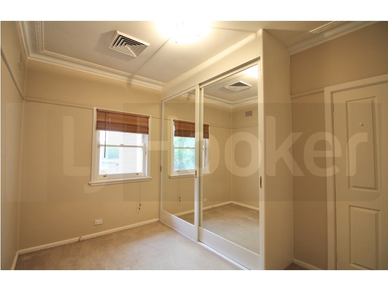 14 Alanas Avenue, Oatlands NSW 2117