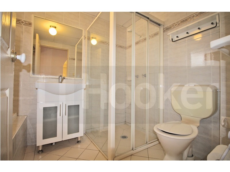 12/9-11 Priddle Street, Westmead NSW 2145