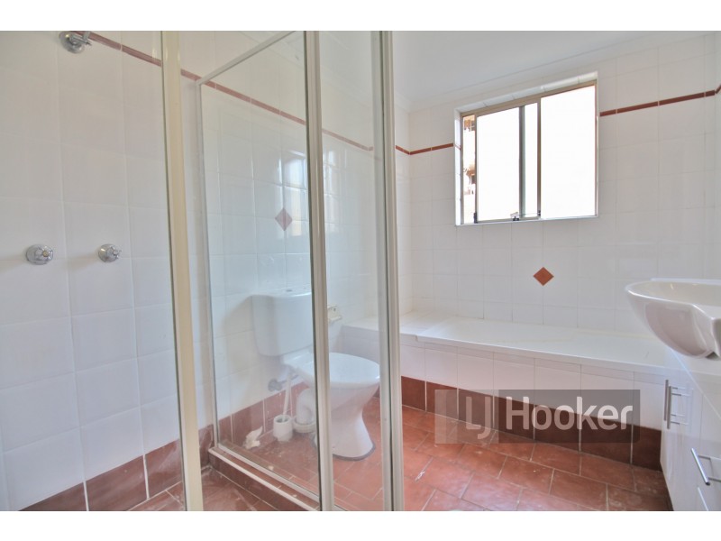 6/23-25 Oxford Street, Merrylands NSW 2160