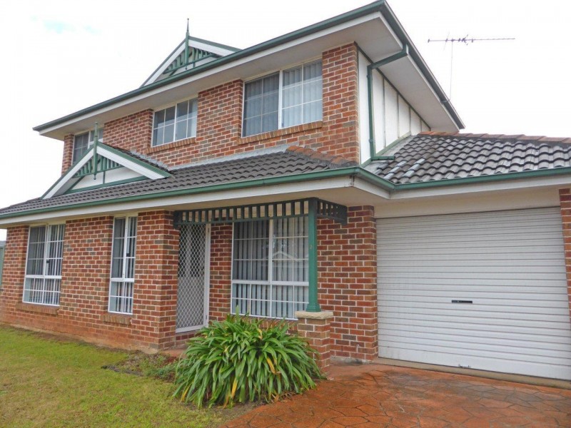 2/16 Buyu Road, Glenmore Park NSW 2745