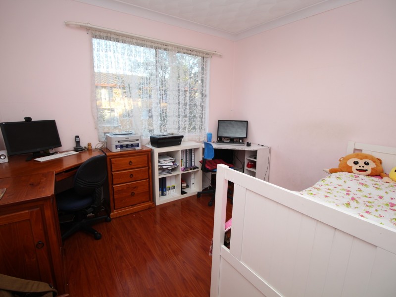 2/8 Brisbane Street, Harris Park NSW 2150