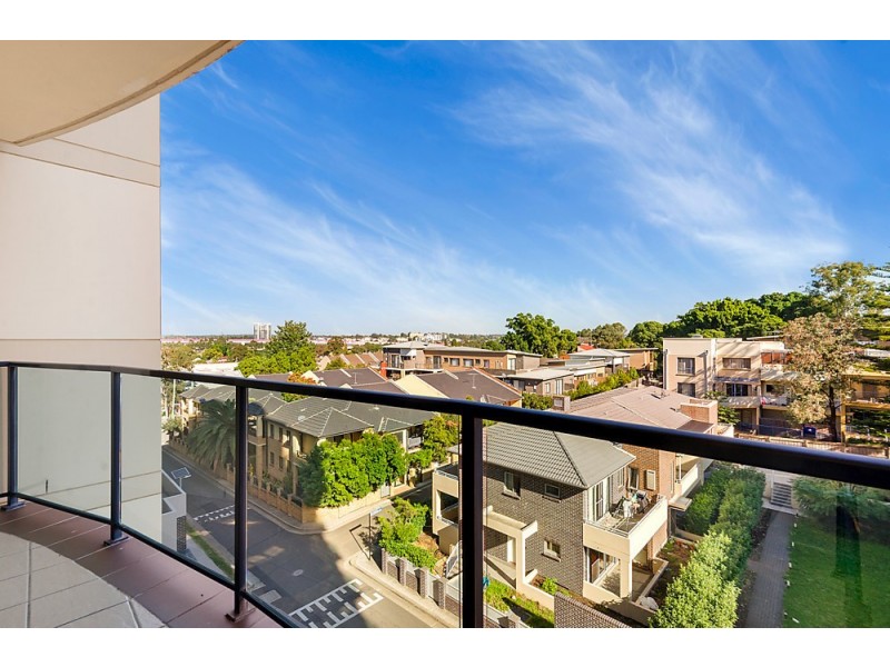 305/110-114 James Ruse Drive, Rosehill NSW 2142