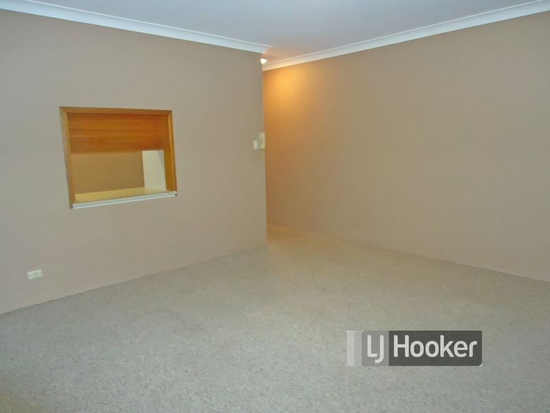 17 Caroline Street, Westmead NSW 2145