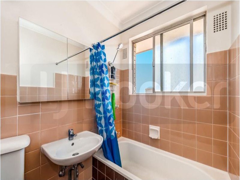 9/688 Victoria Road, Ryde NSW 2112