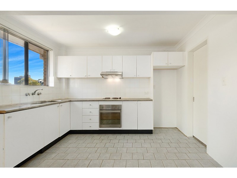 11/10-12 Thomas Street, Parramatta NSW 2150