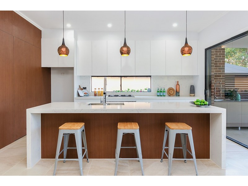 31 Moree Avenue, Westmead NSW 2145