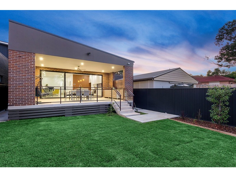 31 Moree Avenue, Westmead NSW 2145