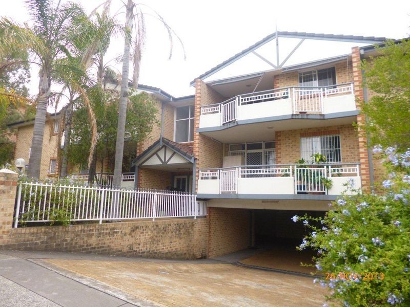 8/53-59 Windsor Road, Merrylands NSW 2160