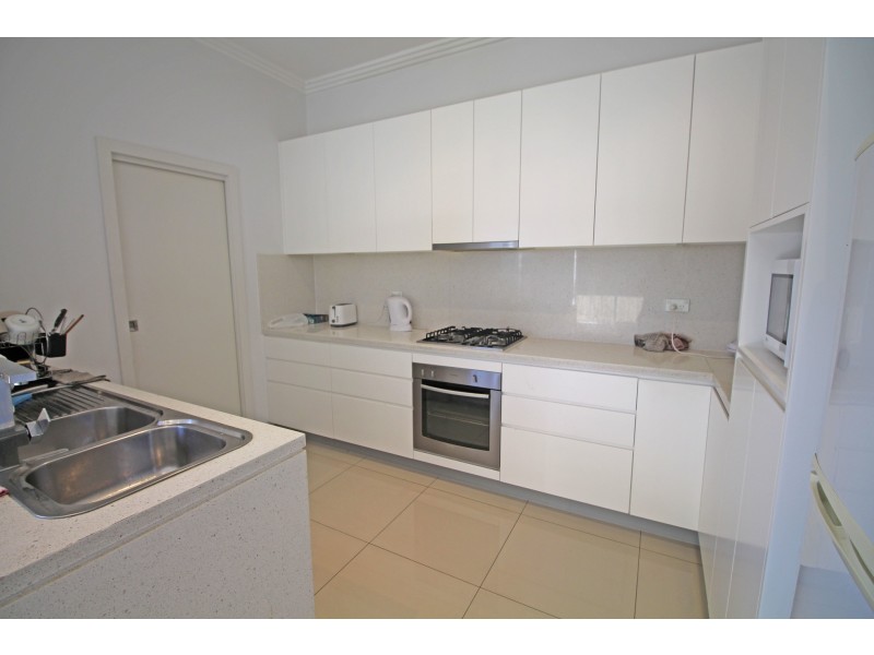 30 Edna Avenue, Merrylands West NSW 2160