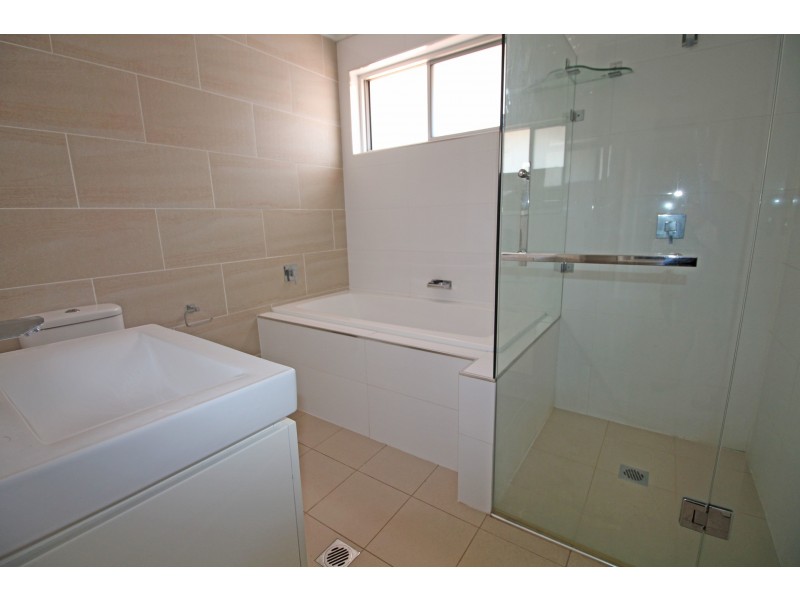 8 Alto Street, South Wentworthville NSW 2145