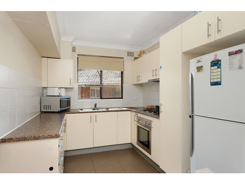8/11 Brisbane Street, Harris Park NSW 2150