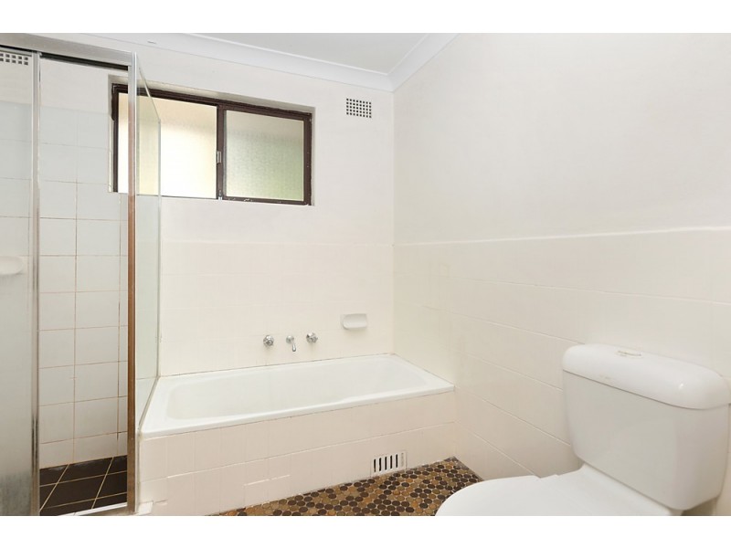 8/11 Brisbane Street, Harris Park NSW 2150