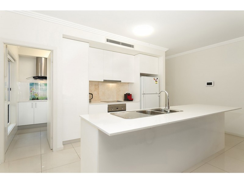 8B Albert Street, Guildford NSW 2161