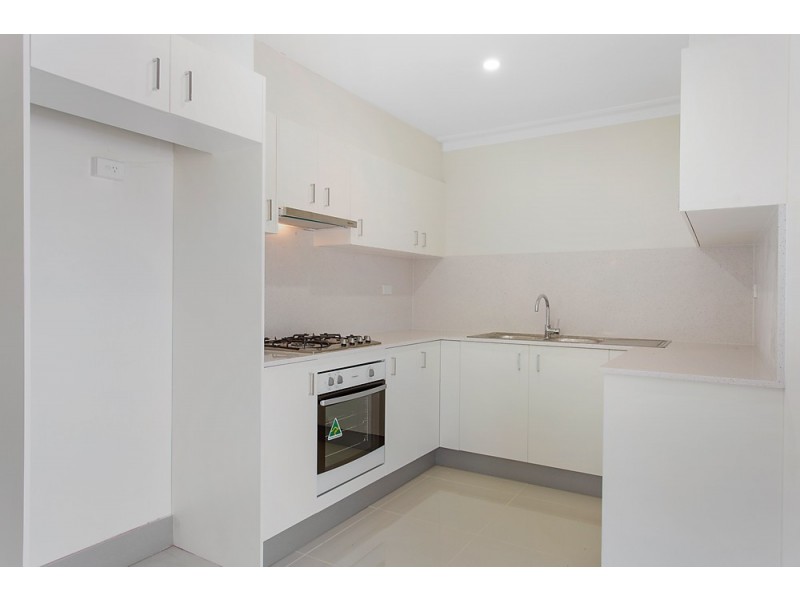 20 Niblick Crescent, Oatlands NSW 2117