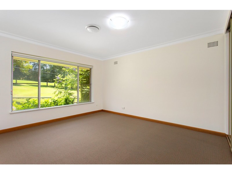 20 Niblick Crescent, Oatlands NSW 2117