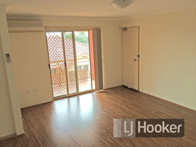 62 The Esplanade, Guildford NSW 2161