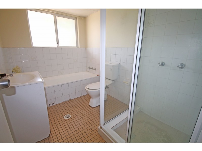 2/107 Lane Street, Wentworthville NSW 2145