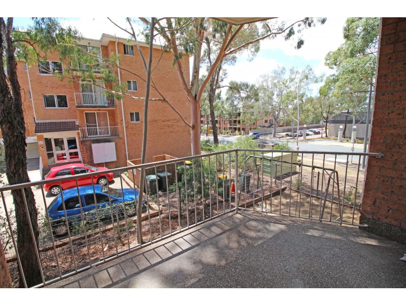 2/107 Lane Street, Wentworthville NSW 2145