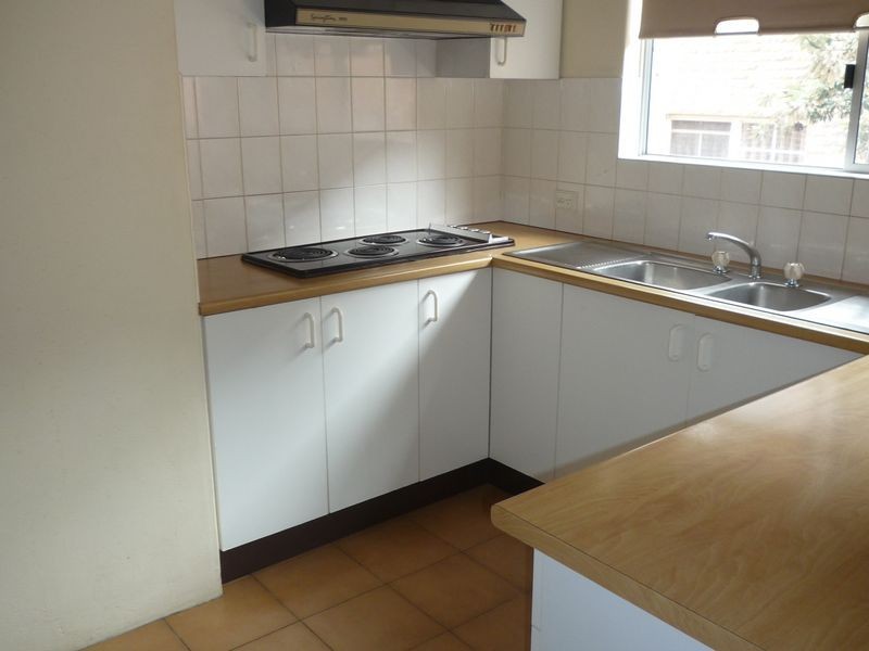 34 Park Avenue, Westmead NSW 2145