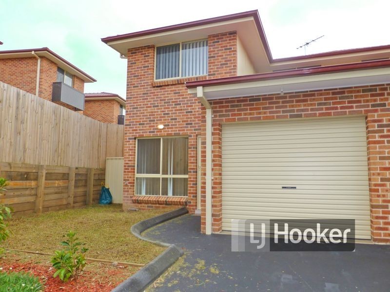 102 Feldspar Road, Eagle Vale NSW 2558