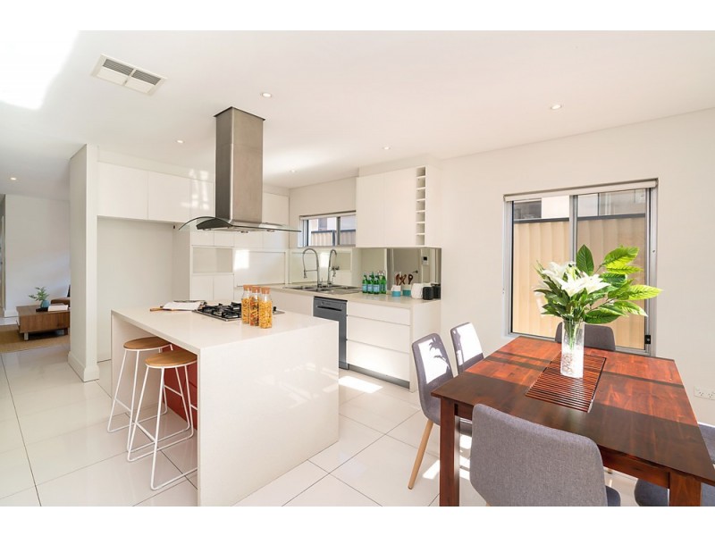 8 Alto Street, South Wentworthville NSW 2145