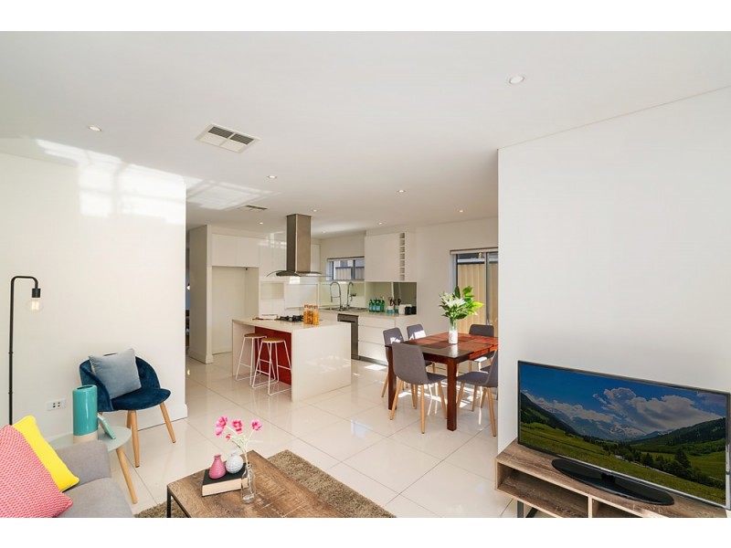 8 Alto Street, South Wentworthville NSW 2145