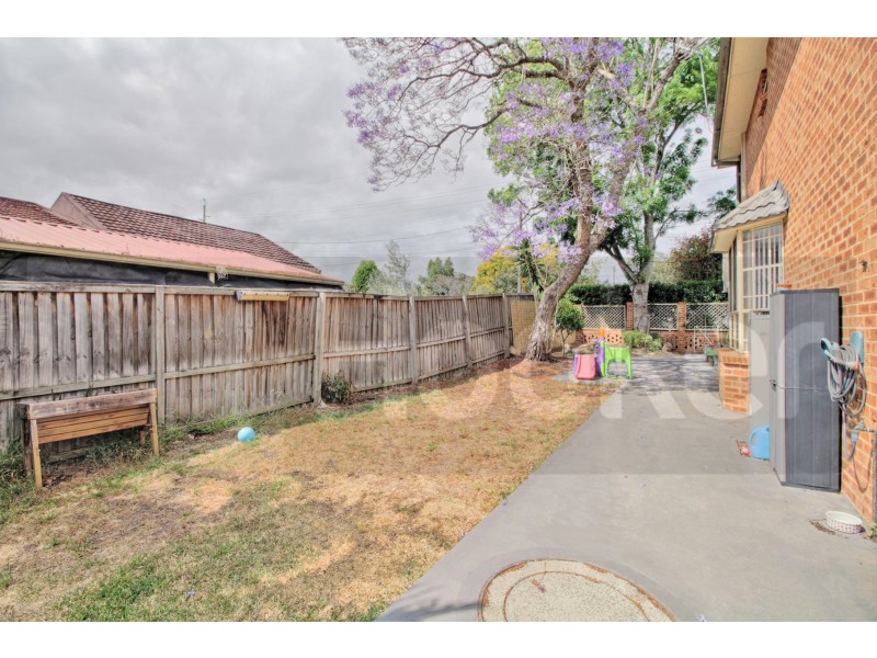 23B Henry Street, Guildford NSW 2161