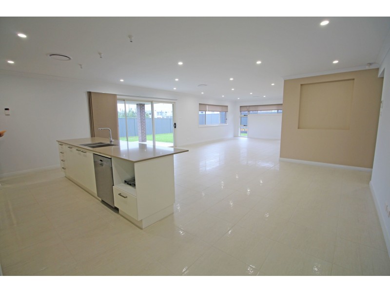 13 John-Tibbett Way, Kellyville NSW 2155